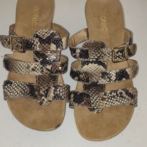 Vionic Sandal, Snake Print, Size 7